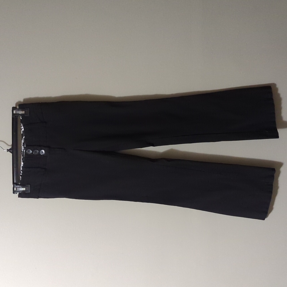 Black Straight Leg Dress Pants - Body Central -  Small